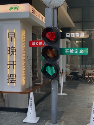 赤峰飲啜酒吧在哪里啊電話號(hào)碼-第1張圖片