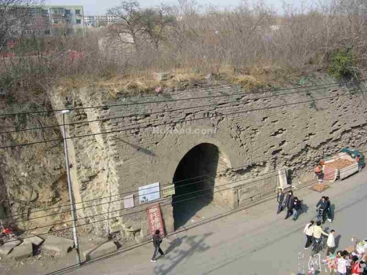 赤峰鞏華商貿公司地址電話號碼-第1張圖片