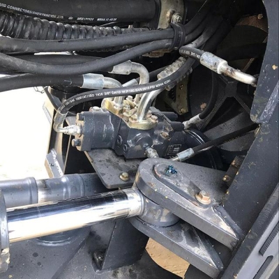 赤峰裝載機(jī)電路維修店電話號(hào)碼-第1張圖片