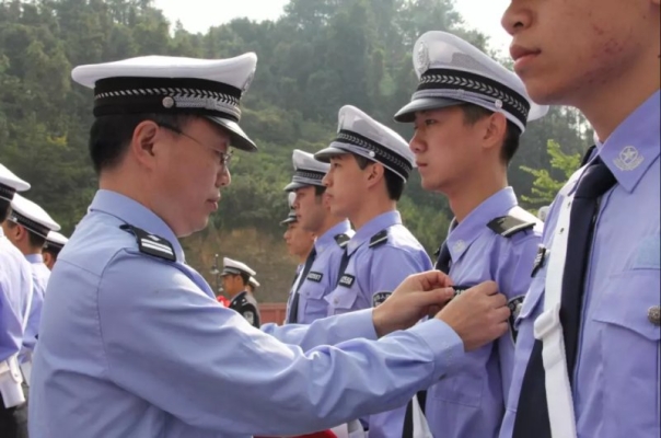 赤峰三西街派出所電話號碼-第1張圖片