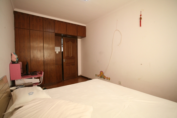 赤峰日租房聯(lián)系電話號碼查詢-第1張圖片