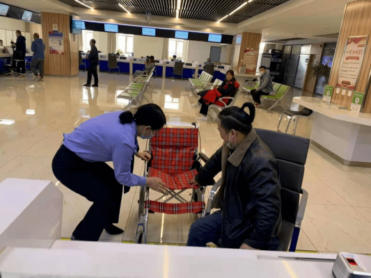 赤峰紅山區(qū)政務(wù)大廳電話號碼-第1張圖片