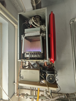 赤峰熱水鍋爐維修電話號碼-第1張圖片