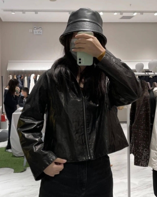 赤峰賣皮夾克的地方電話號碼-第1張圖片