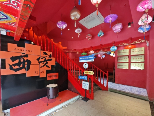 赤峰萬悅城漢服店電話地址查詢-第1張圖片