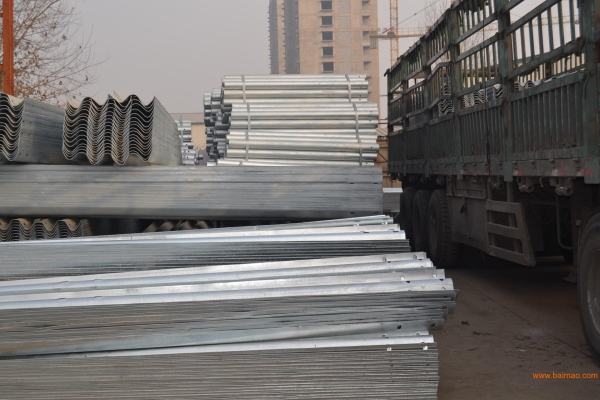 赤峰防撞護欄板生產(chǎn)商電話號碼-第1張圖片