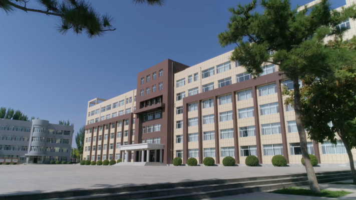 赤峰體育場(chǎng)超市電話地址查詢-第1張圖片