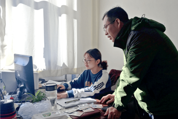 赤峰益新水泥廠招聘電話號(hào)碼-第1張圖片