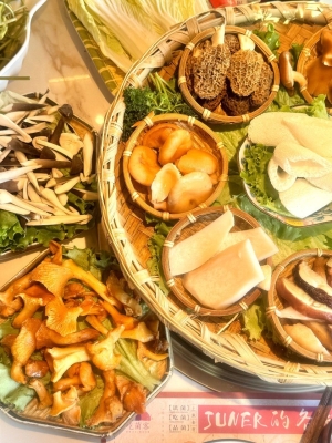 赤峰菌菇火鍋店電話地址查詢-第1張圖片