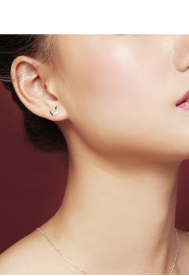 赤峰道耳飾店地址電話是多少號(hào)-第1張圖片