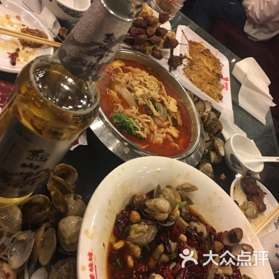 赤峰海哥海鮮飯店電話號碼多少-第1張圖片
