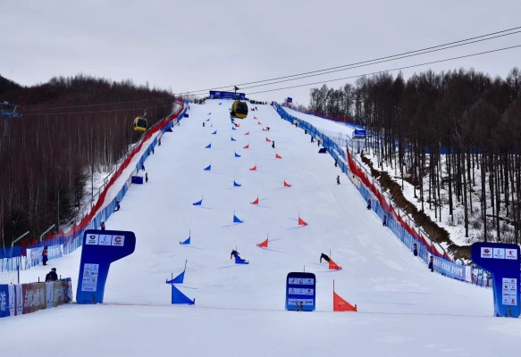 赤峰體育場(chǎng)滑冰場(chǎng)電話號(hào)碼-第1張圖片