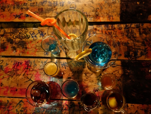 赤峰歐妮雅酒吧電話多少號-第1張圖片