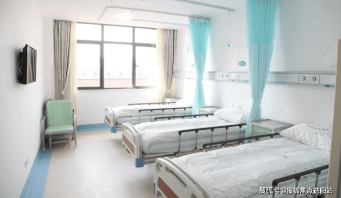 赤峰胃腸科醫(yī)院電話是多少號-第1張圖片