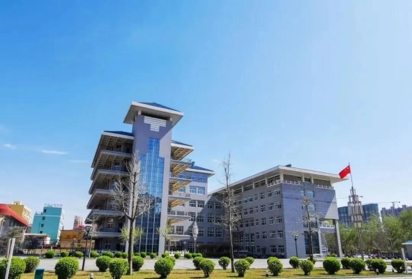 赤峰藝考生咨詢電話號碼是多少-第1張圖片