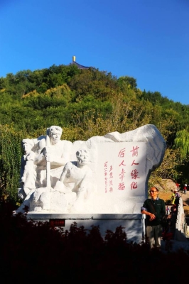 赤峰到紅山公交車電話號(hào)碼是多少-第1張圖片