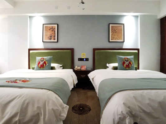 赤峰鉑雅酒店電話地址是多少號-第1張圖片