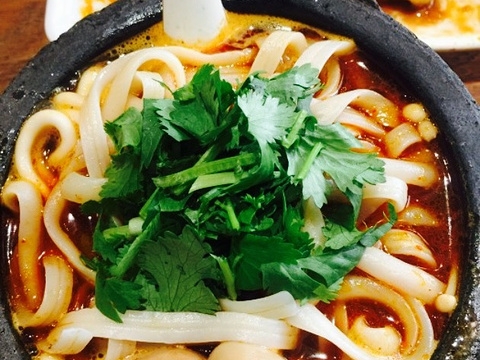 赤峰麗錦萬達(dá)店電話號碼-第1張圖片