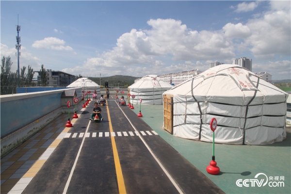 赤峰新城蒙古族攝影店電話號碼-第1張圖片