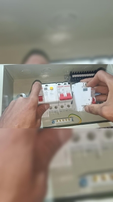 赤峰固定百葉安裝師傅電話號碼-第1張圖片