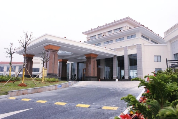 赤峰市小鳥依人酒店電話號碼-第1張圖片