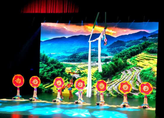 赤峰雜技專場(chǎng)電話號(hào)碼查詢是多少-第1張圖片