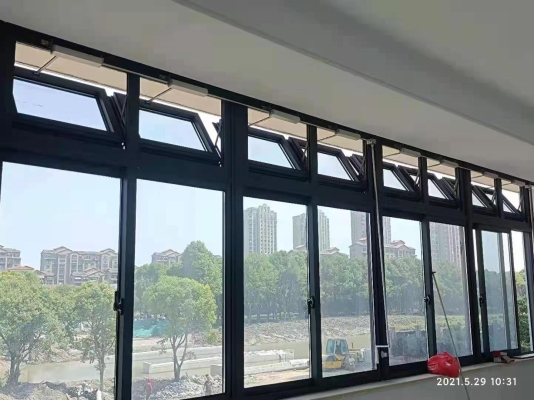 赤峰市手搖開(kāi)窗器維修電話(huà)號(hào)碼-第1張圖片