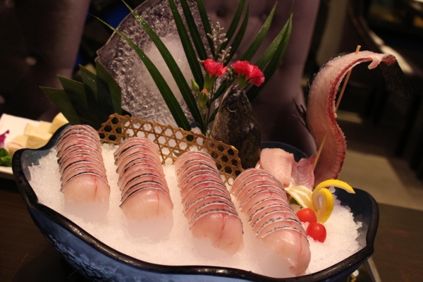 赤峰達(dá)軒酒店優(yōu)惠團(tuán)購(gòu)電話(huà)號(hào)碼-第1張圖片