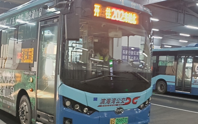 赤峰鋼鐵大街公交車站電話號碼-第1張圖片