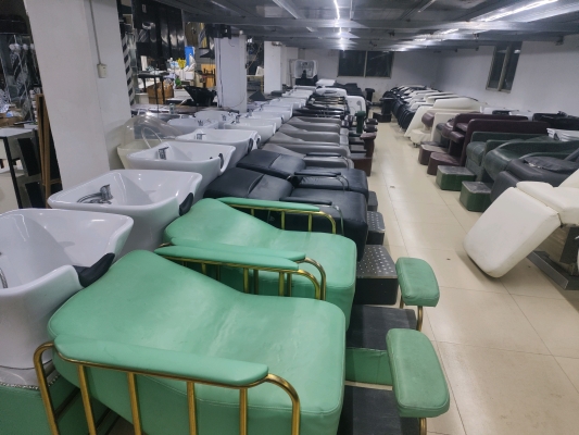 赤峰脫殼美發(fā)店電話多少號-第1張圖片