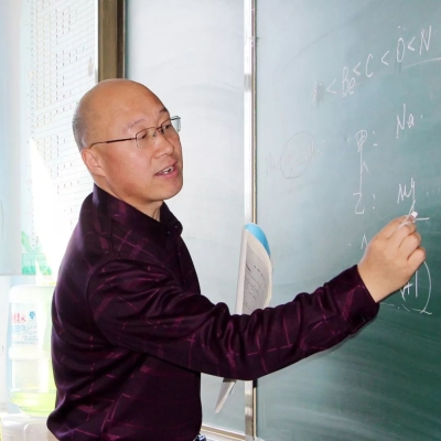 赤峰市第一實(shí)驗(yàn)中學(xué)-第1張圖片