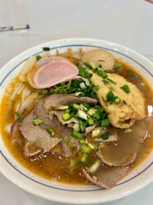 赤峰探店美食板面電話是多少號-第1張圖片