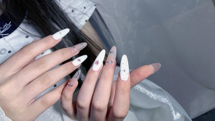 赤峰菲菲美甲電話號碼查詢-第1張圖片