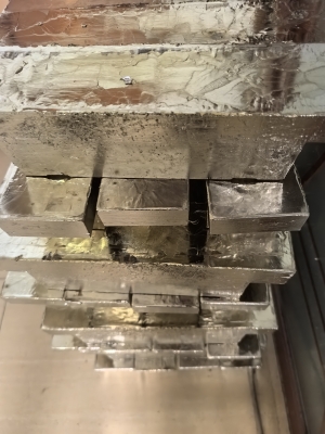 赤峰合金鋼回收電話號碼查詢-第1張圖片