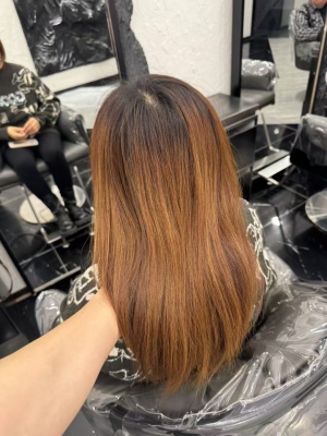 赤峰天義染發(fā)店電話多少號(hào)-第1張圖片