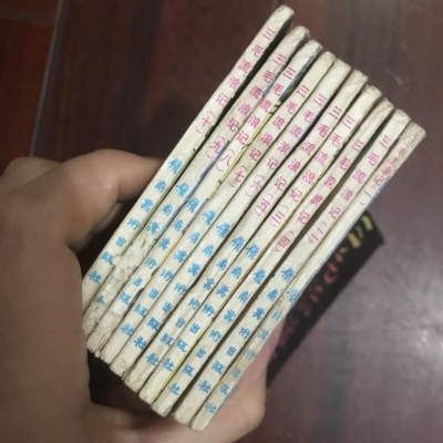 赤峰舊書回收網(wǎng)站電話號碼查詢-第1張圖片