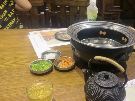 赤峰本家炭火烤肉店電話號(hào)碼-第1張圖片