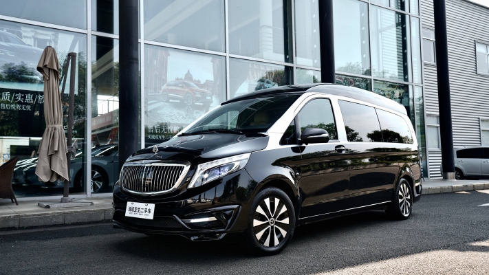 赤峰市奔馳威霆售后電話號碼-第1張圖片