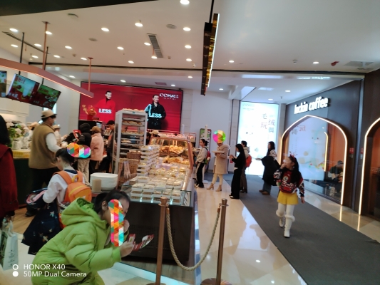 赤峰維多利飾品店電話號(hào)碼-第1張圖片