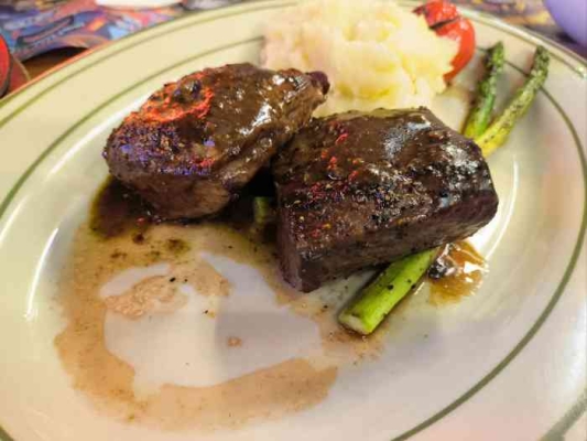 赤峰糖果批發(fā)店電話多少號-第1張圖片