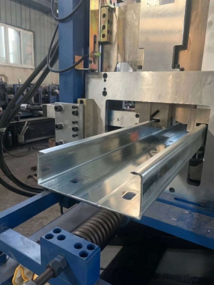 赤峰檁條加工廠家定制電話號(hào)碼-第1張圖片