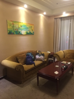 赤峰眾聯(lián)廣場兼職電話是多少號-第1張圖片