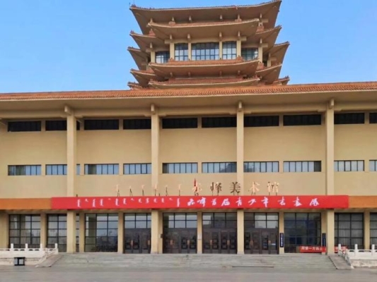 赤峰美術(shù)咨詢熱線電話號碼是多少-第1張圖片