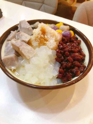 赤峰萬(wàn)悅城洗頭店電話地址查詢-第1張圖片