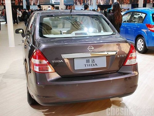 赤峰東風(fēng)迷你4s店電話號碼-第1張圖片