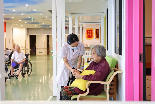 赤峰市護(hù)士培訓(xùn)中心電話號碼-第1張圖片