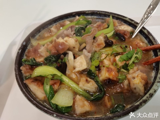 赤峰林東六中食堂電話號(hào)碼-第1張圖片