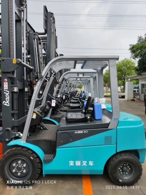 赤峰叉車經(jīng)銷商電話多少號(hào)-第1張圖片