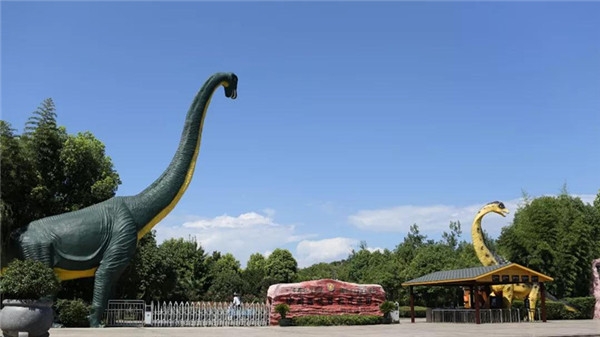 赤峰龍?zhí)稖掀麟娫捥?hào)碼查詢-第1張圖片