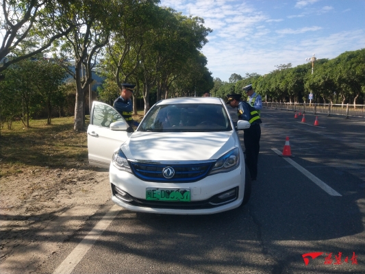 赤峰到盤(pán)錦的網(wǎng)約車(chē)電話號(hào)碼-第1張圖片